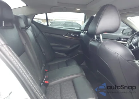 2018 Nissan Maxima 3.5 Platinum из США, поврежденный, VIN 1N4AA6AP8JC368593